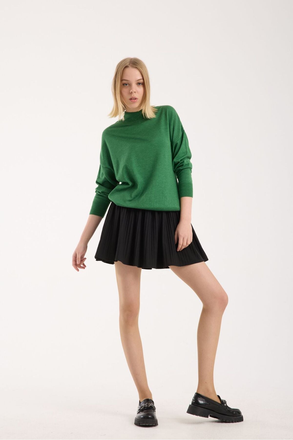 Kadın triko kazak yumuşak doku dik yaka basic 3522