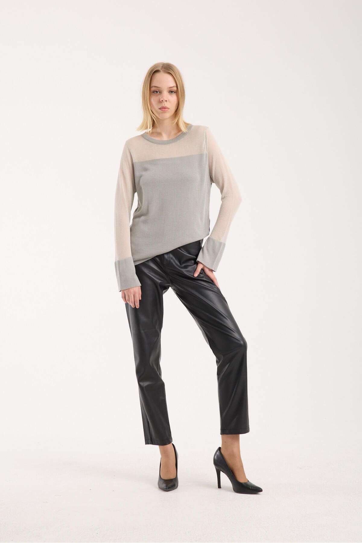 Kadın triko kazak ince transparan detaylı yumuşak doku 3521