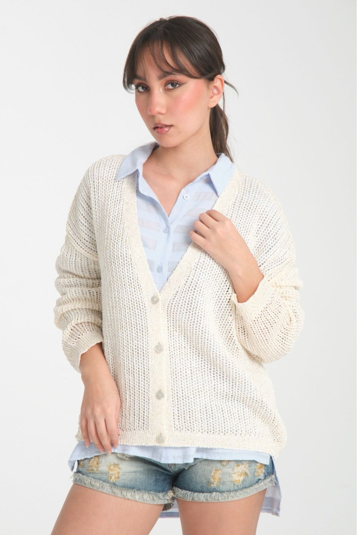 kadın hırka ince pullu v yaka düğmeli rahat kalıp şık hırka 6500