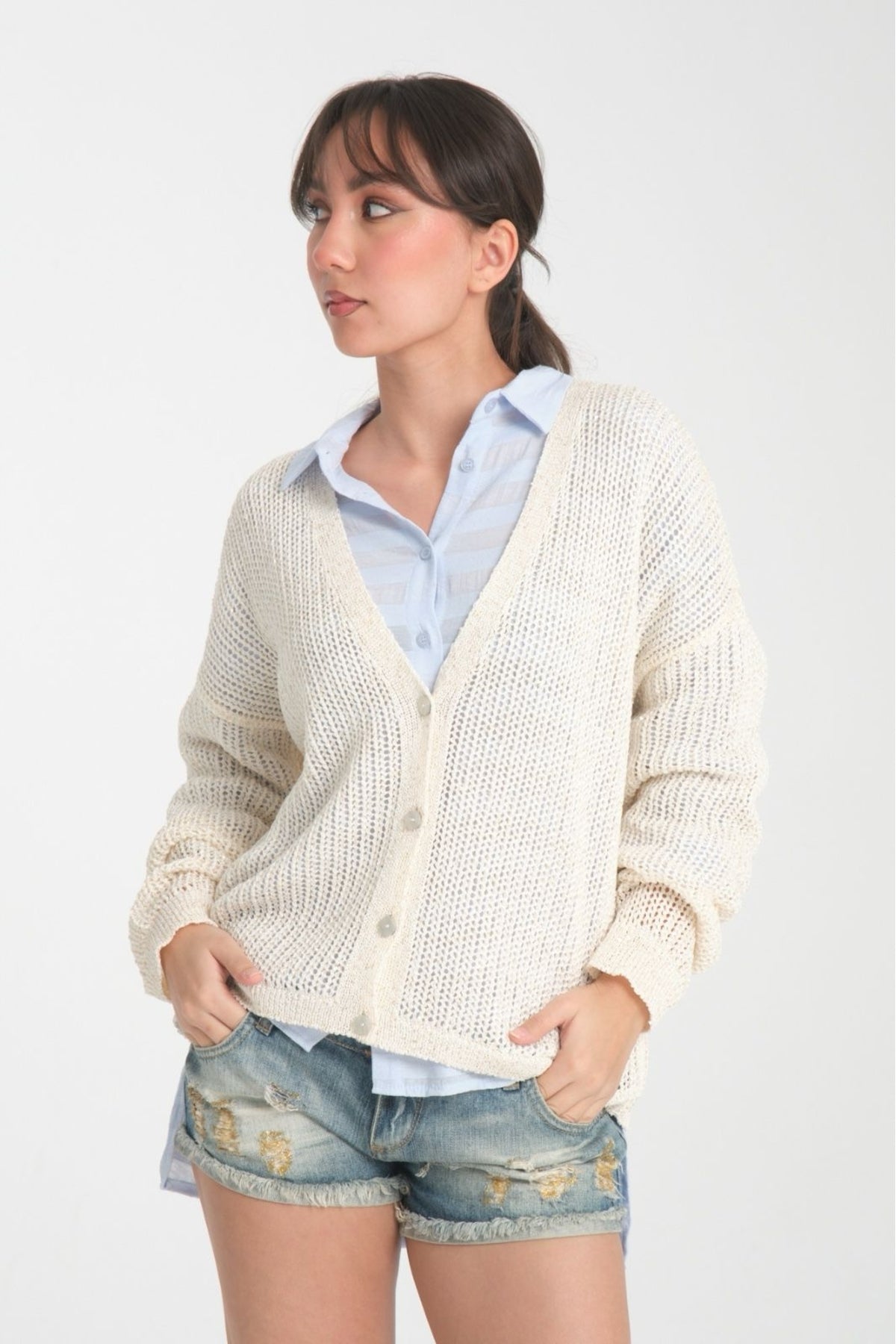 kadın hırka ince pullu v yaka düğmeli rahat kalıp şık hırka 6500