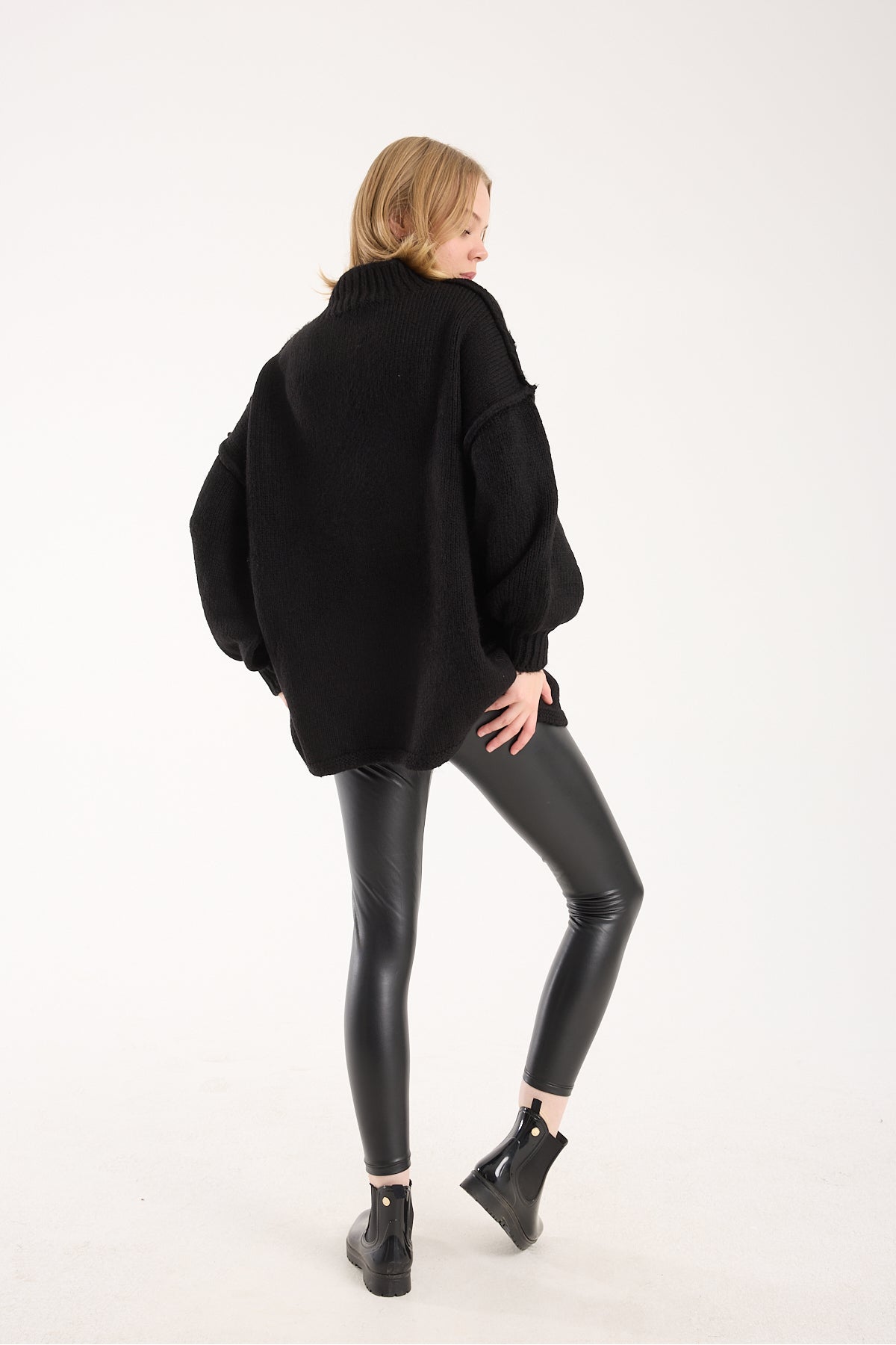 Yumoş ip ters dikiş oversize kadın kazak dik yaka 6513