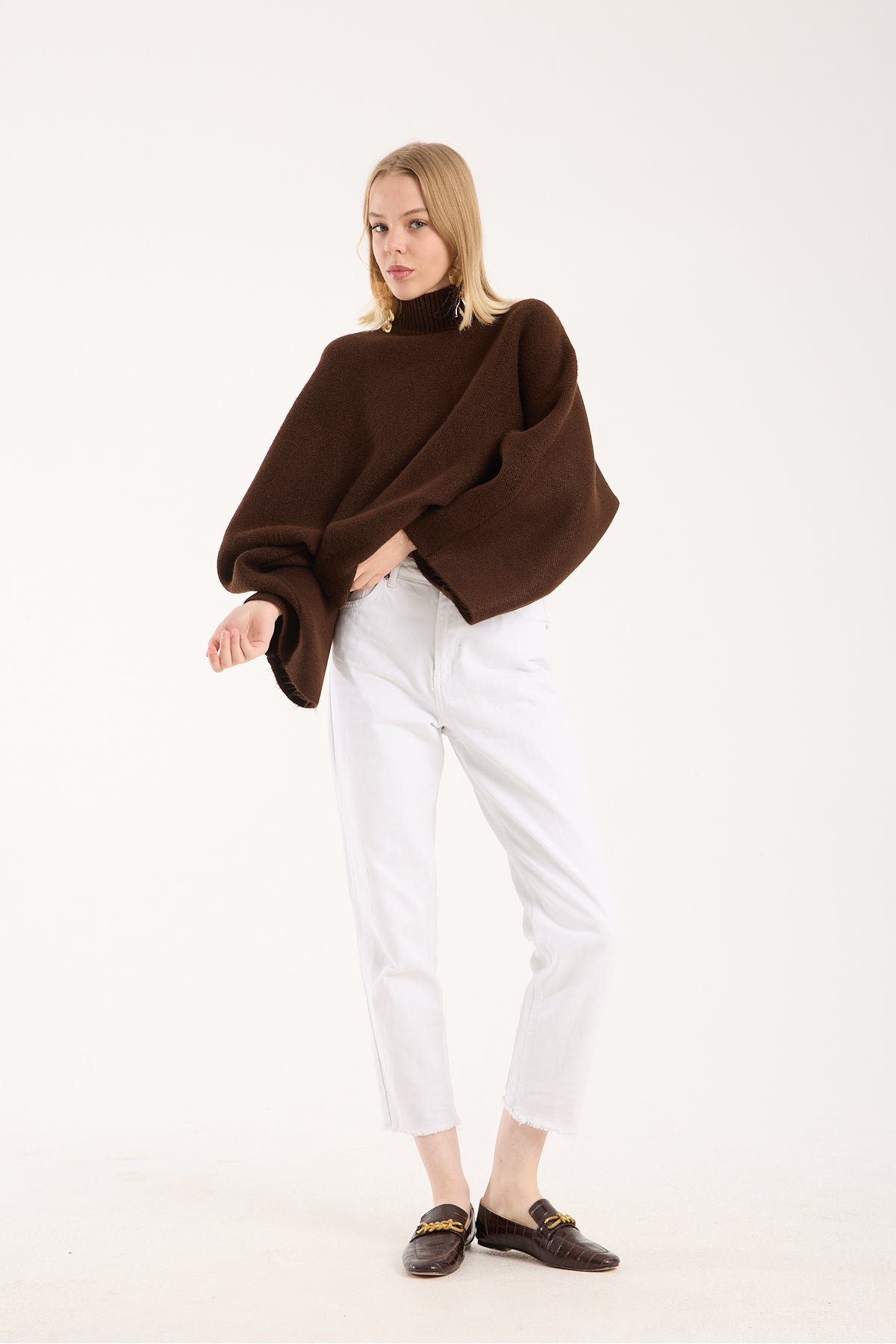 Yumoş ip pelerin dik yaka yarasa kol kadın kazak 6514