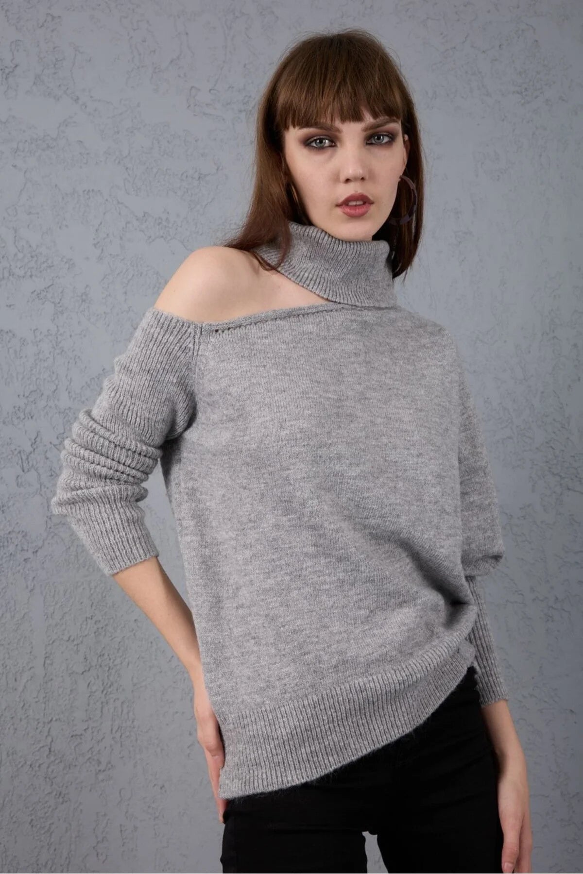 Kadın Triko Kazak Yumoş Omzu Açık Trend Yeni Yıl Kayak Rahat Kesim 6512