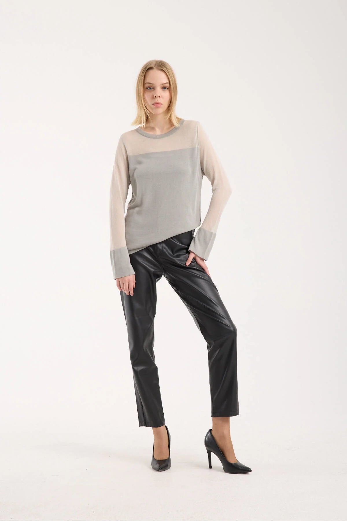 Kadın triko kazak ince transparan detaylı yumuşak doku 3521