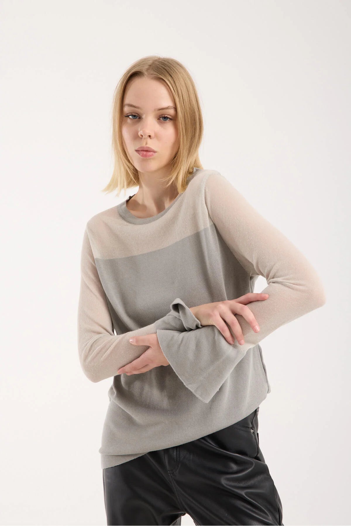 Kadın triko kazak ince transparan detaylı yumuşak doku 3521