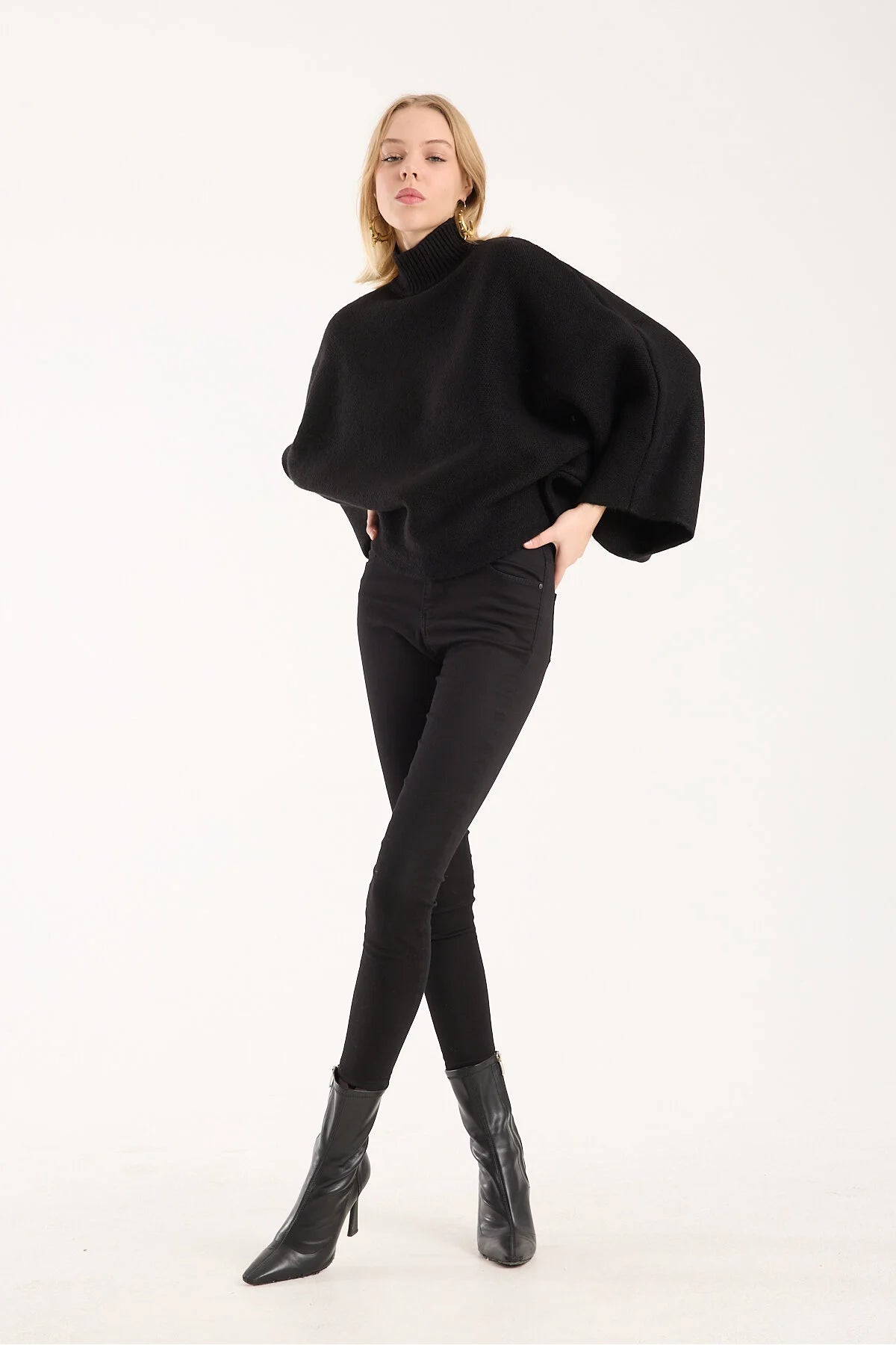 Yumoş ip pelerin dik yaka yarasa kol kadın kazak 6514