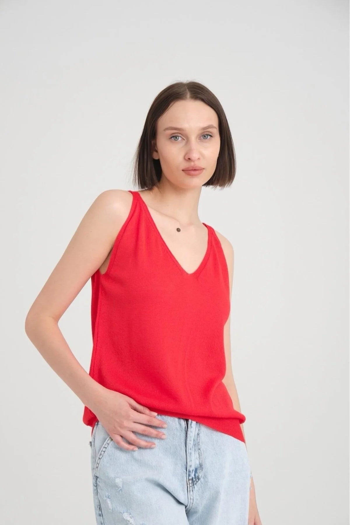 Kadın Atlet Merserize Rahat Kalıp Ön Ve Arka V Yaka Askılı Atlet 3360