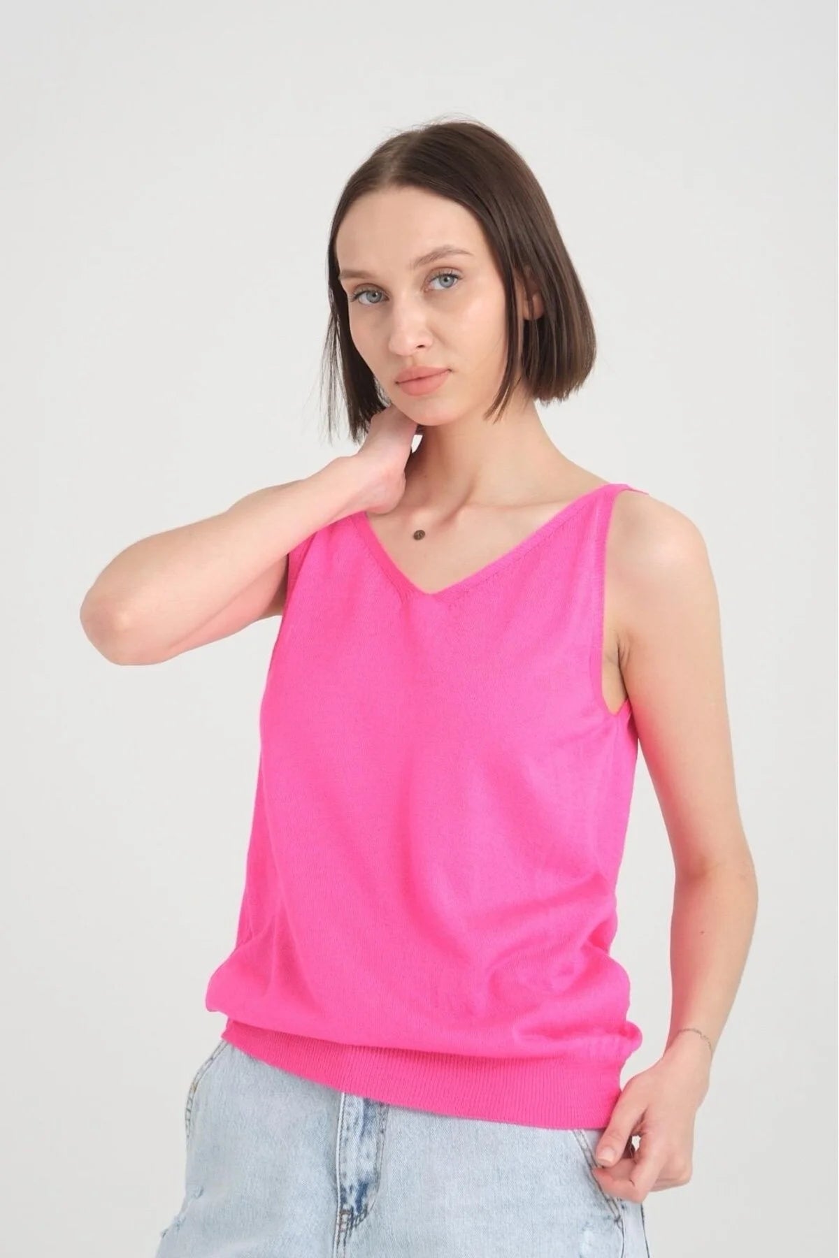 Kadın Atlet Merserize Rahat Kalıp Ön Ve Arka V Yaka Askılı Atlet 3360