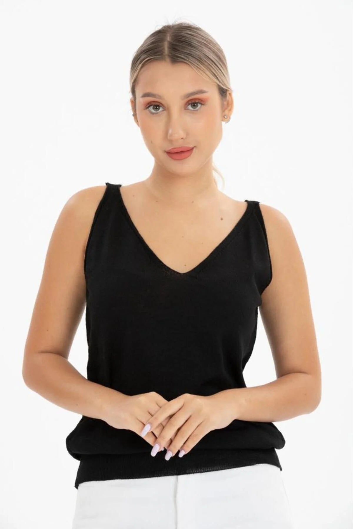 Kadın Atlet Merserize Rahat Kalıp Ön Ve Arka V Yaka Askılı Atlet 3360