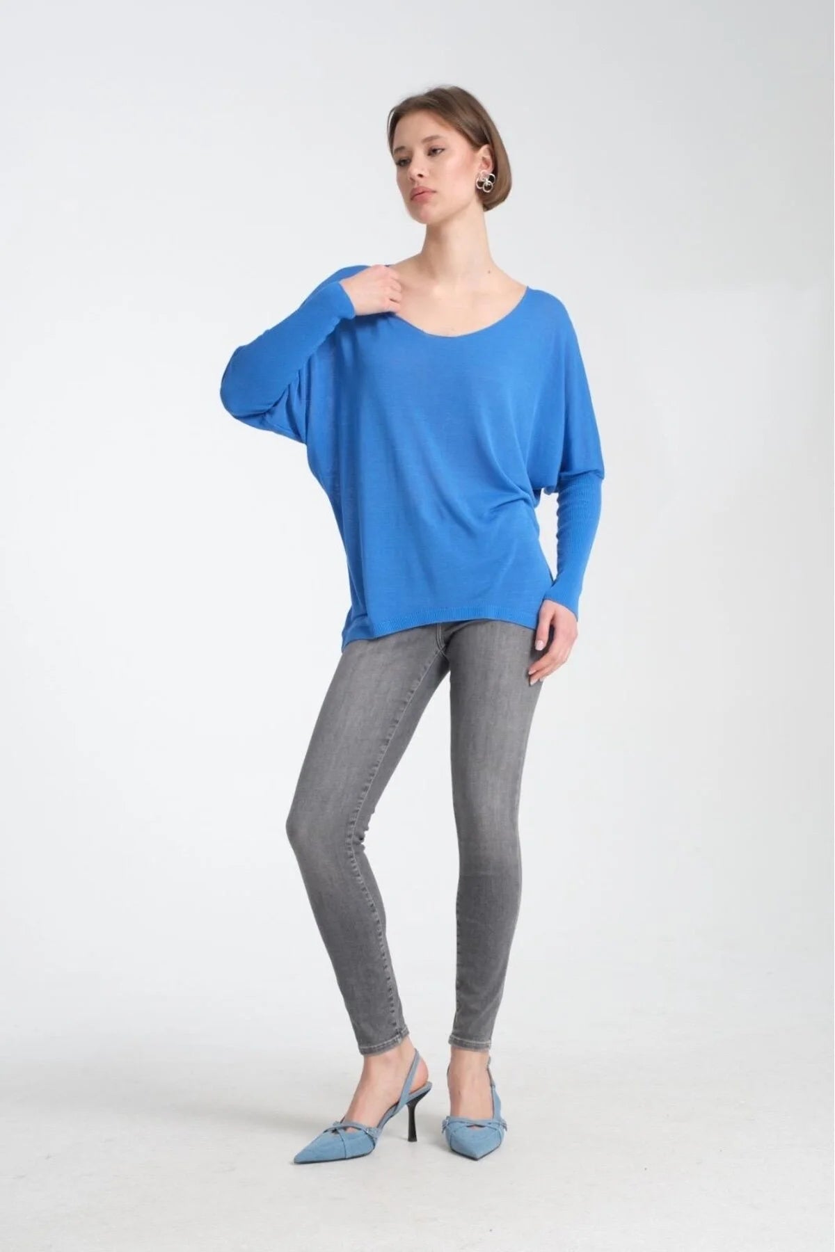 Kadın Giyim Bluz Ince Kazak U Yaka Omuz Düşük Uzunkol Rahat Kalıp Ince Viskon Üst Giyim 3500