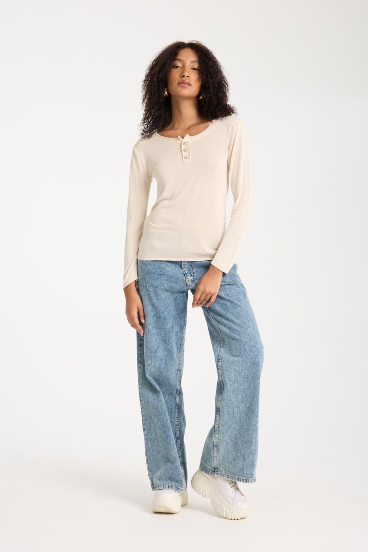 Kadın Giyim Kazak Viskon ince Triko Uzun Kol Patlı Düğmeli Rahat Kalıp Esnek ince Triko 3505