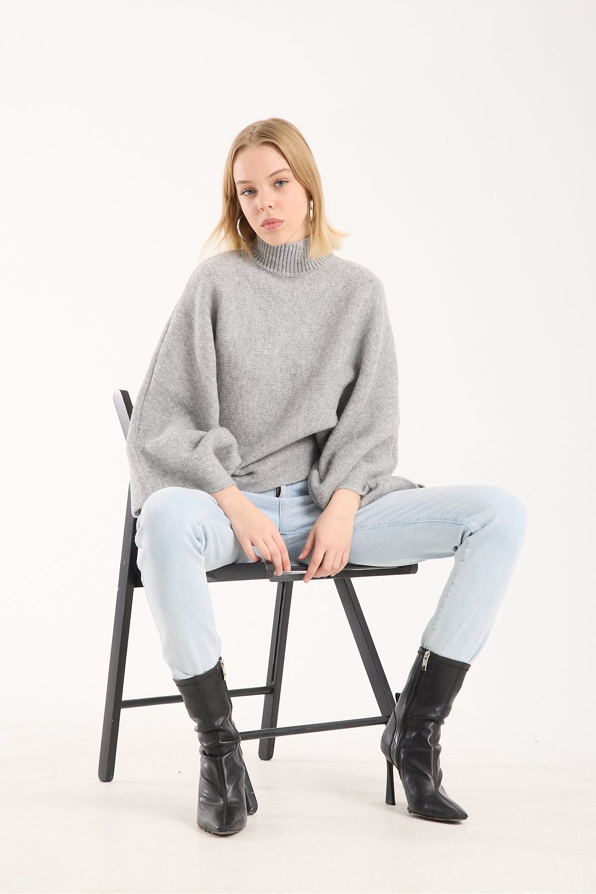 Yumoş ip pelerin dik yaka yarasa kol kadın kazak 6514