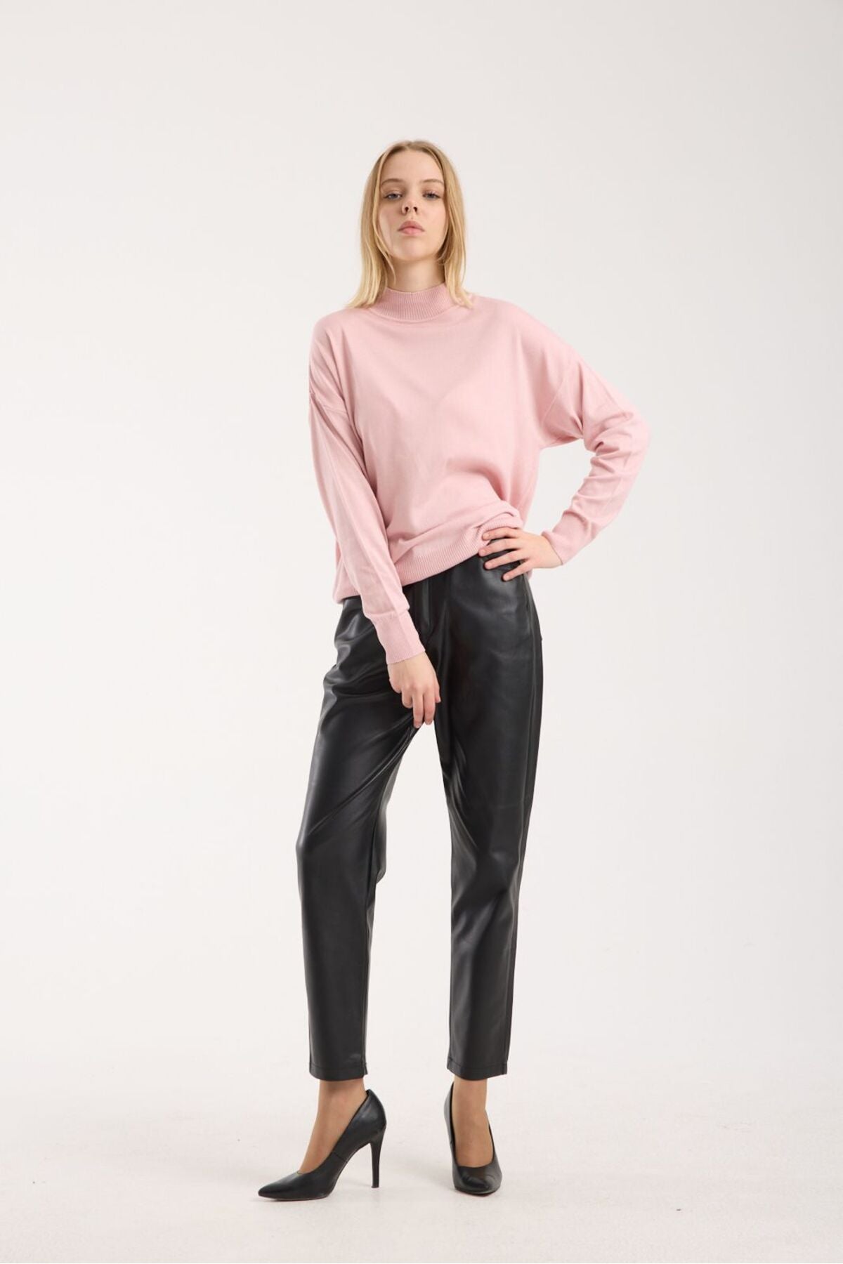 Kadın triko kazak yumuşak doku dik yaka basic 3522