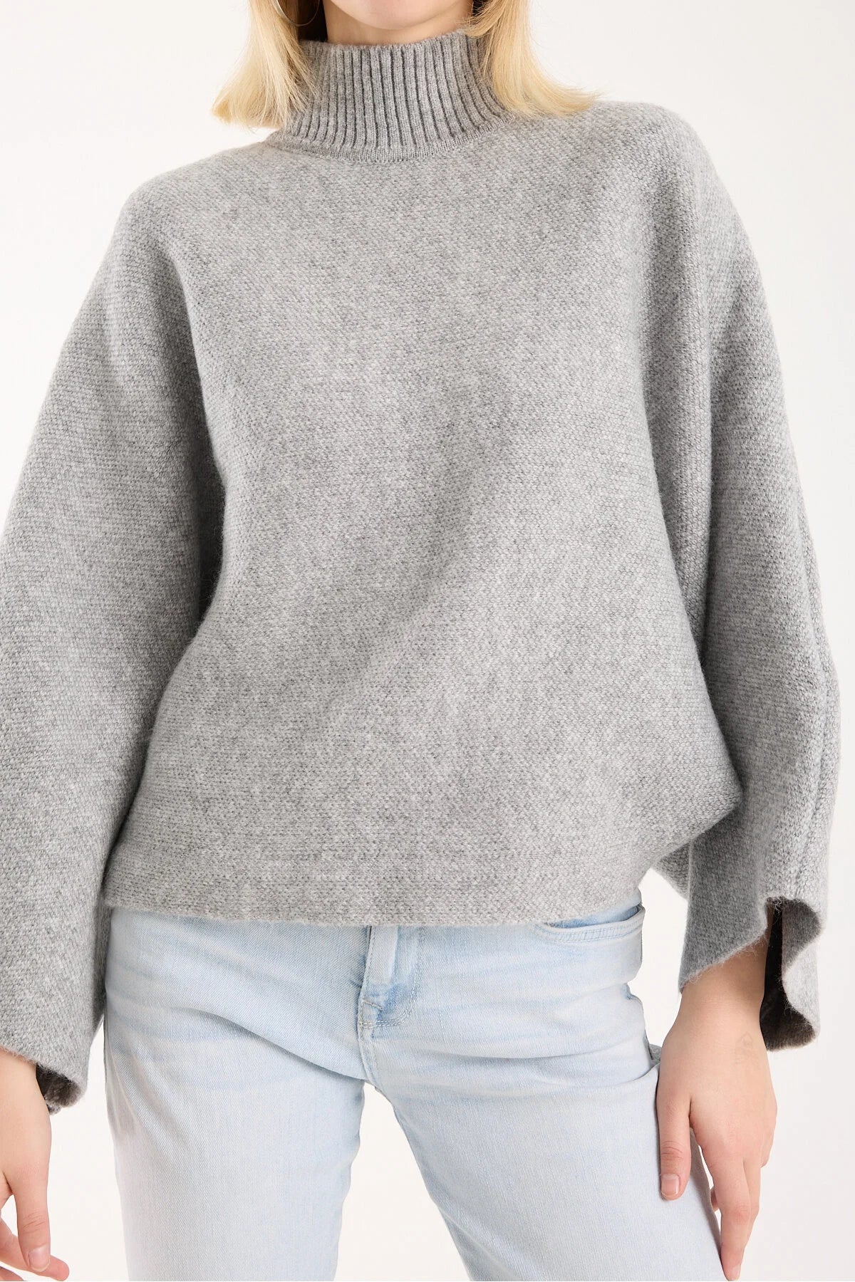 Yumoş ip pelerin dik yaka yarasa kol kadın kazak 6514