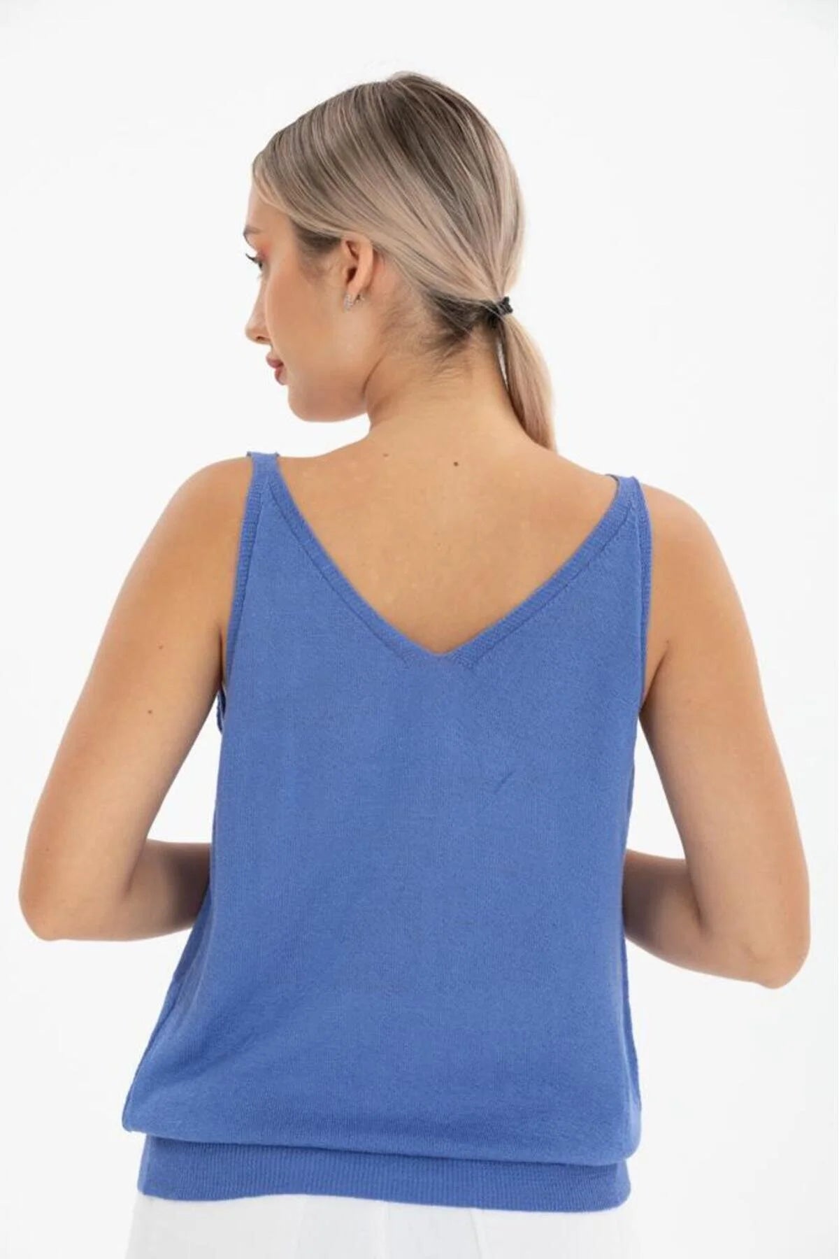 Kadın Atlet Merserize Rahat Kalıp Ön Ve Arka V Yaka Askılı Atlet 3360