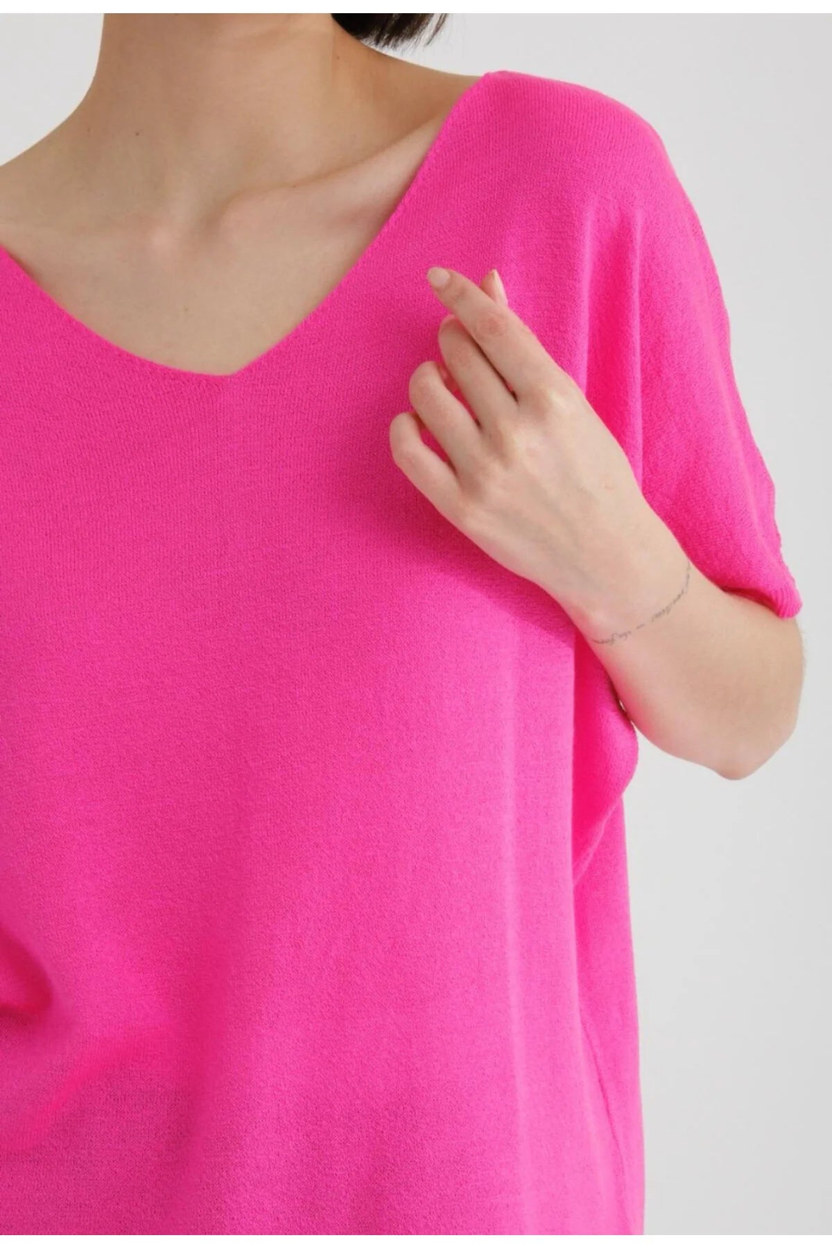Kadın Triko Kazak Merserize V Yaka Basic Yumuşak Dokulu Rahat Kesim Ofis Stili 3347