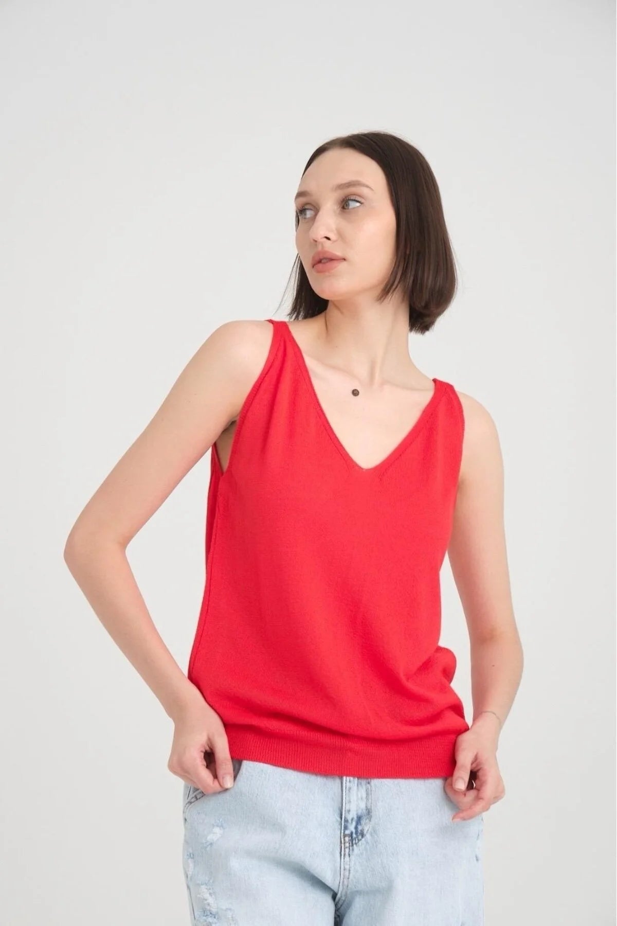 Kadın Atlet Merserize Rahat Kalıp Ön Ve Arka V Yaka Askılı Atlet 3360