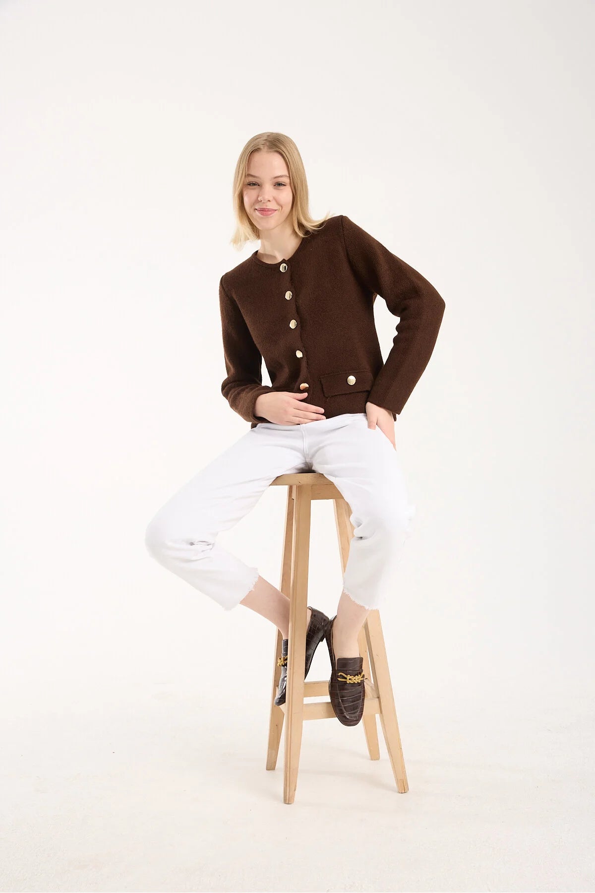 Yumoş ip düğmeli cepli kadın hırka 6517