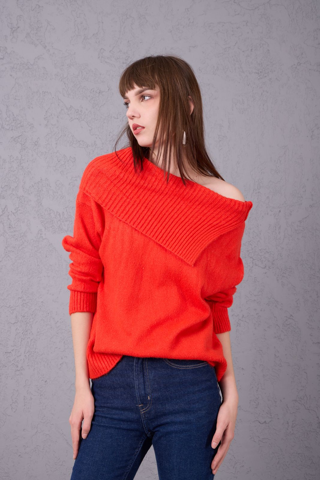 kadın yumoş kalın yumuşak omzu açık kazak 6518